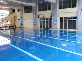 Swimming pool, Suan Sunandha Rajabhat
University opens from 07:00 – 19:00 hrs.
For more information: 02-160-1480,
02-160-1419.