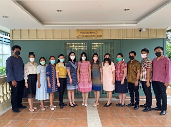 The Bureau of Assets and Income
encouraged the personnel to dress Thai
fabric every Fridays.