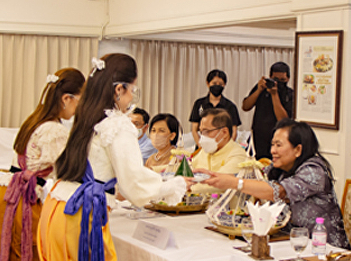 College of Architecture set a food
tourism project through Rattanakosin
identity at Suan Sunandha Palace Hotel.