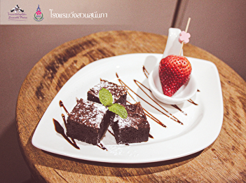 Suan Sunandha Palace Hotel gained trust
on 60 snack boxes for the 5th meeting
for the year 2022 University
Administrative committee, at University
Concil Meeting Room.