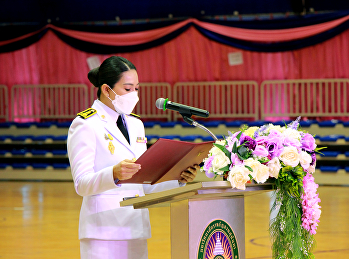 Dr. Kaenpetch Saranonthawat, Director of
the Bureau of Assets and Income assigned
Ms. Narumon Chomchom, Deputy Dean of
Business Development and Cost Control to
attend the blessing ceremonmy on the
auspicious occasion of Her Majesty Queen
Suthida Bajrasud
