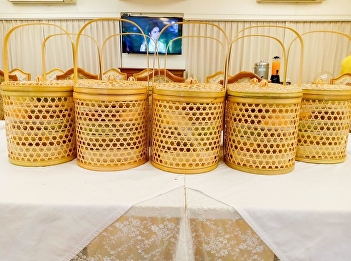 Suan Sunandha Palace Hotel, Bureau of
Assets and Income gained trust on food
for munks under making merit project of
Faculty of Fine and Applied Arts. The
event was on 10 June 2022 at the Hall,
Faculty of Fine and Applied Arts